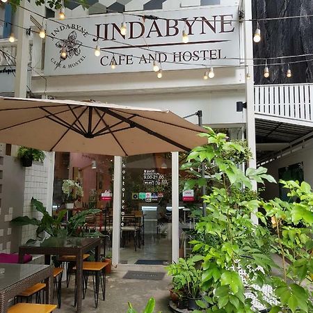 Jindabyne Cafe & Hostel Csiangmaj Kültér fotó